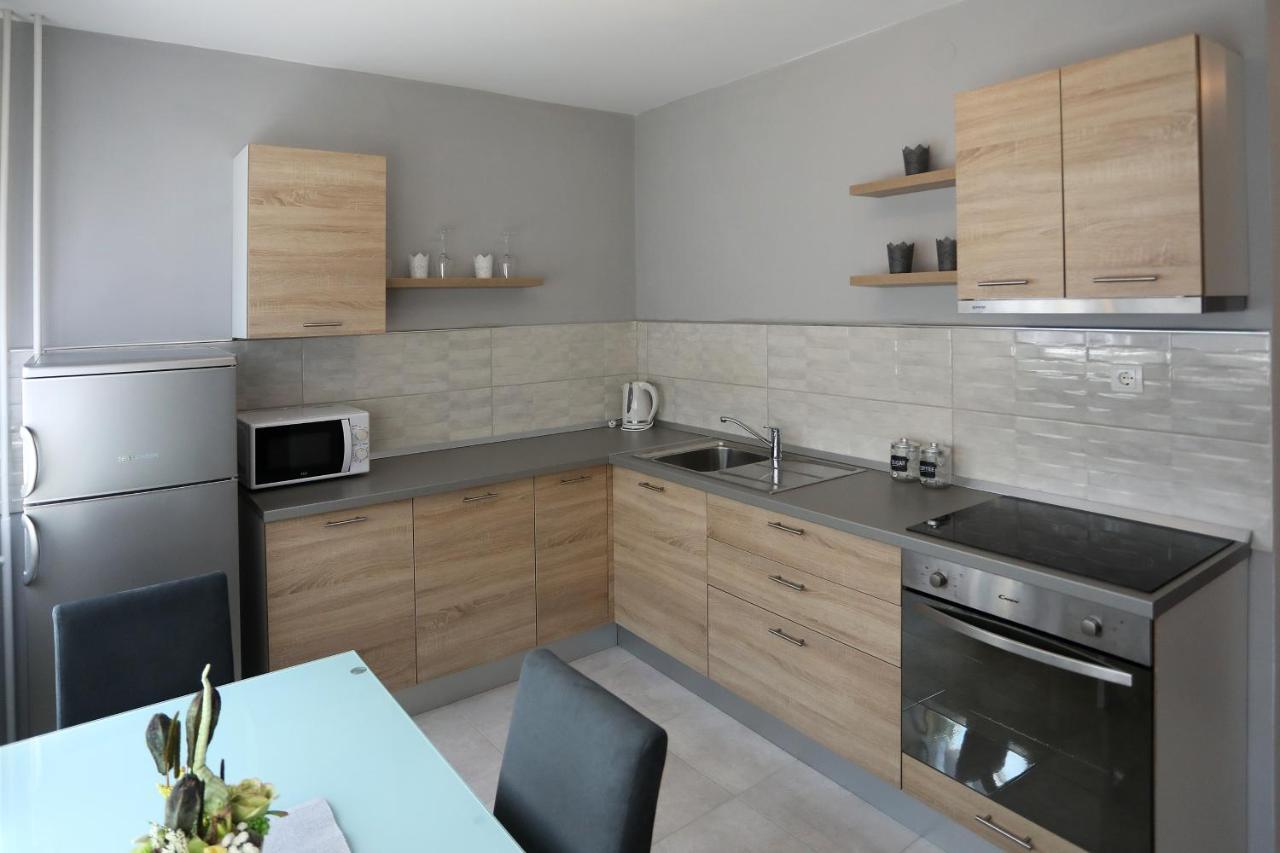 Studio Apartman Ana Osijek Exterior foto