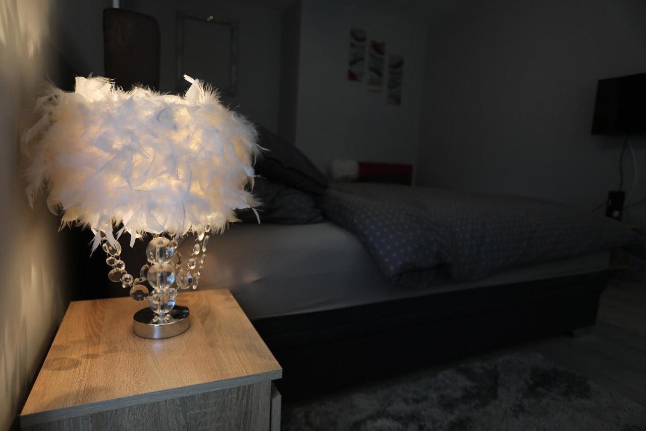 Studio Apartman Ana Osijek Exterior foto